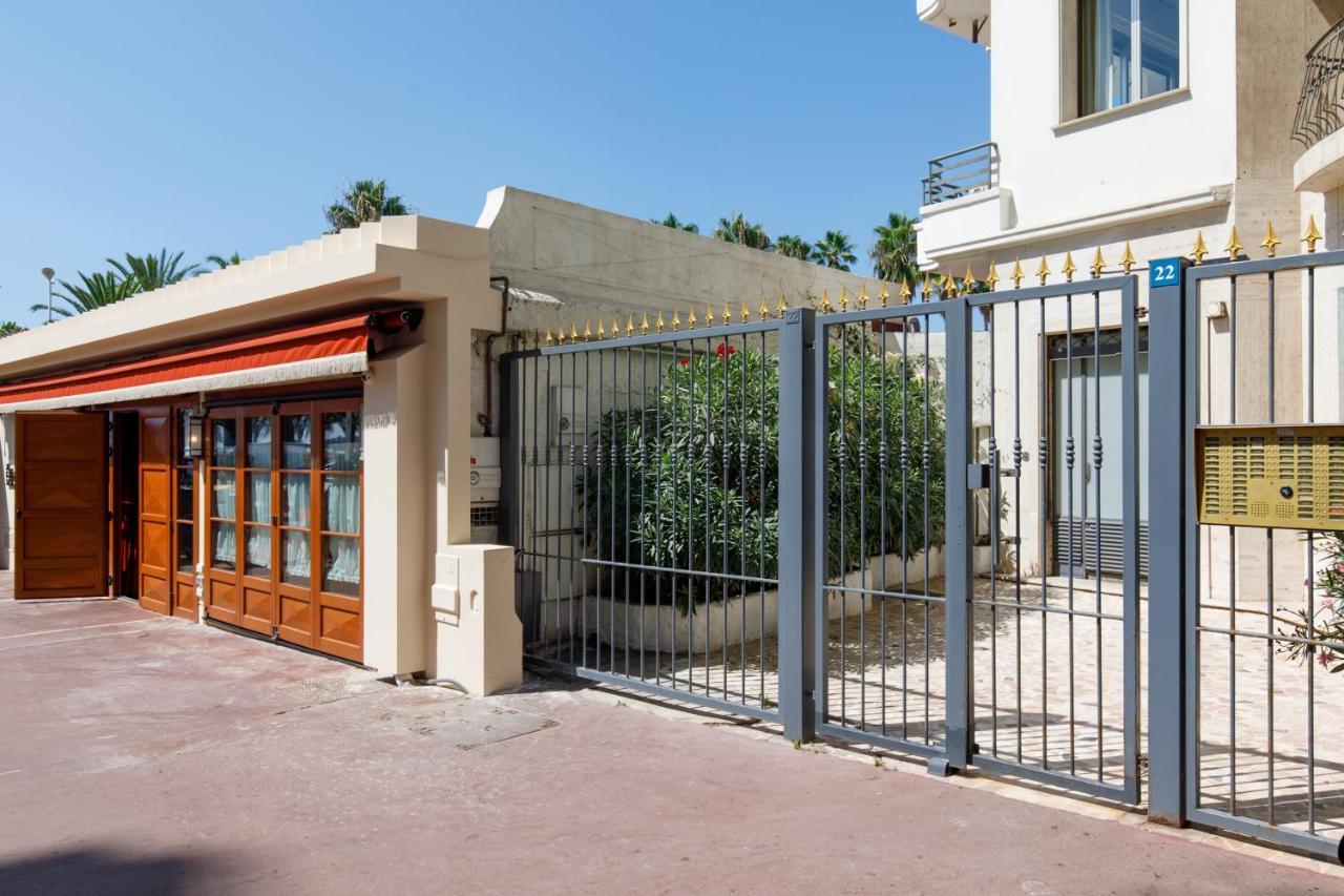 Palais Des Iles Yourhosthelper Cannes Exteriör bild